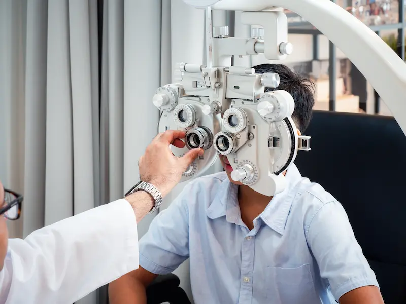 Retinal Disorders Treatment Cost in Turkey
